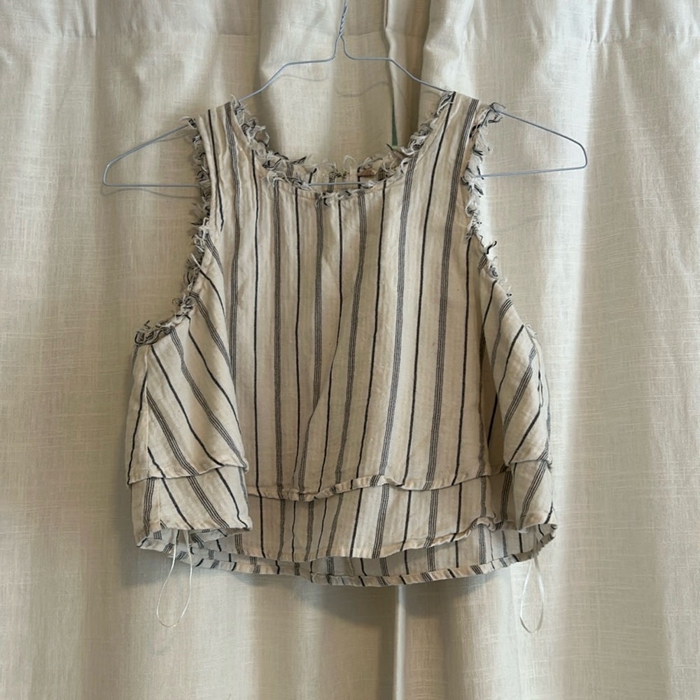 Rustic blue and white striped altar’d state top